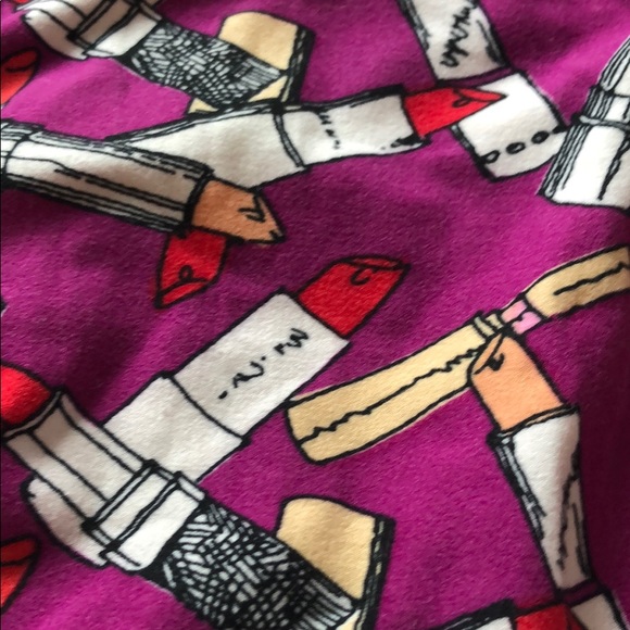 LULAROE OS Lipstick Leggings - Picture 2 of 2